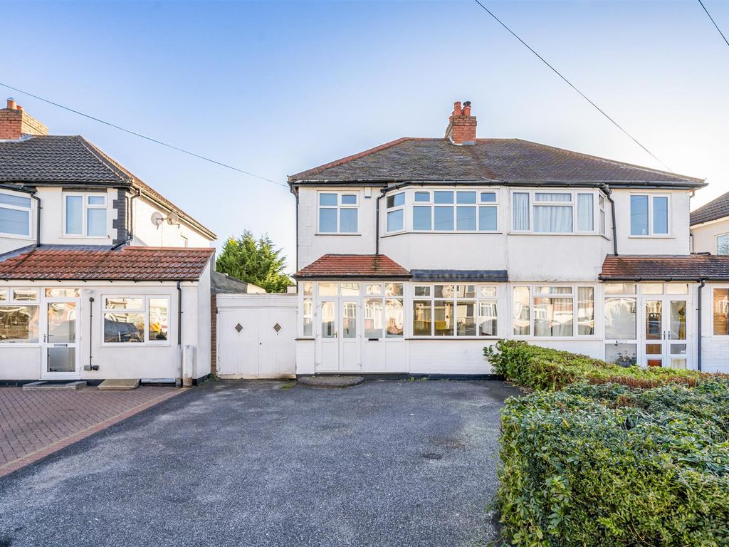 3 bed semidetached house to rent in Yoxall Road, Shirley, Solihull B90