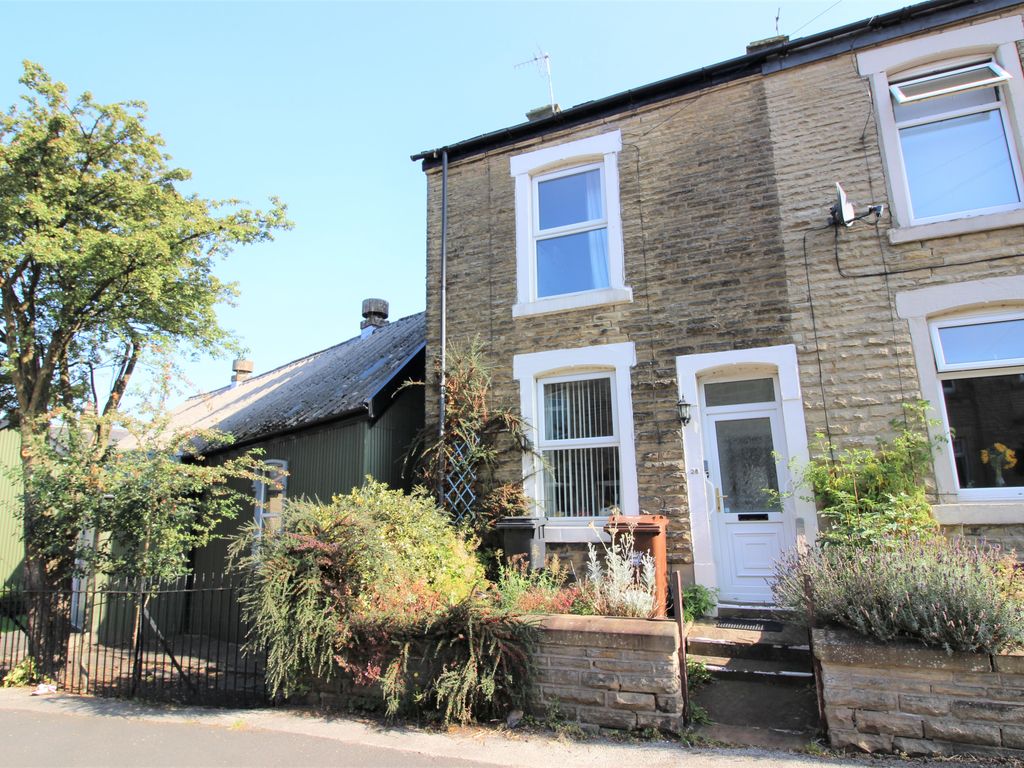 2 bed end terrace house for sale in Pikes Lane, Glossop SK13 Zoopla