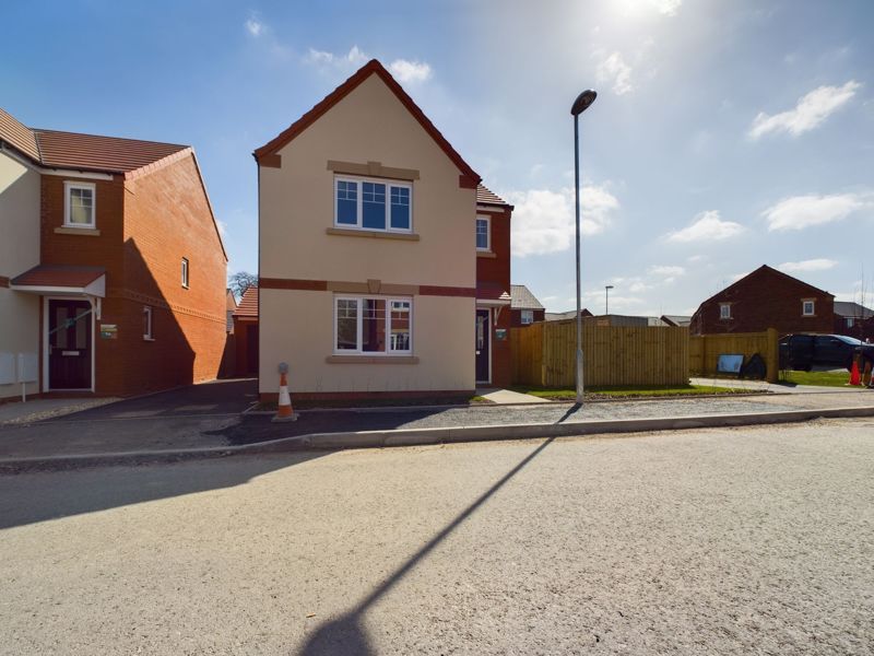 3 bed detached house for sale in Centenary Way, Newport TF10 Zoopla