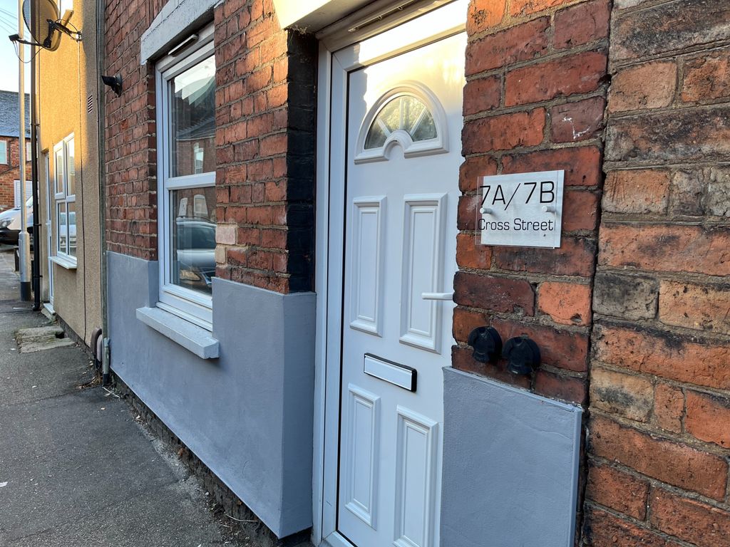 1 bed flat to rent in Cross Street, Newark NG24, £625 pcm Zoopla