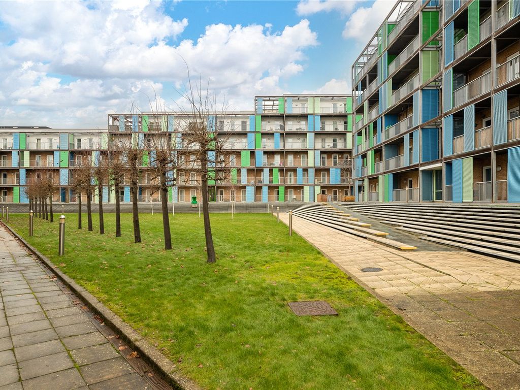 Warren Close, Cambridge, Cambridgeshire CB2  