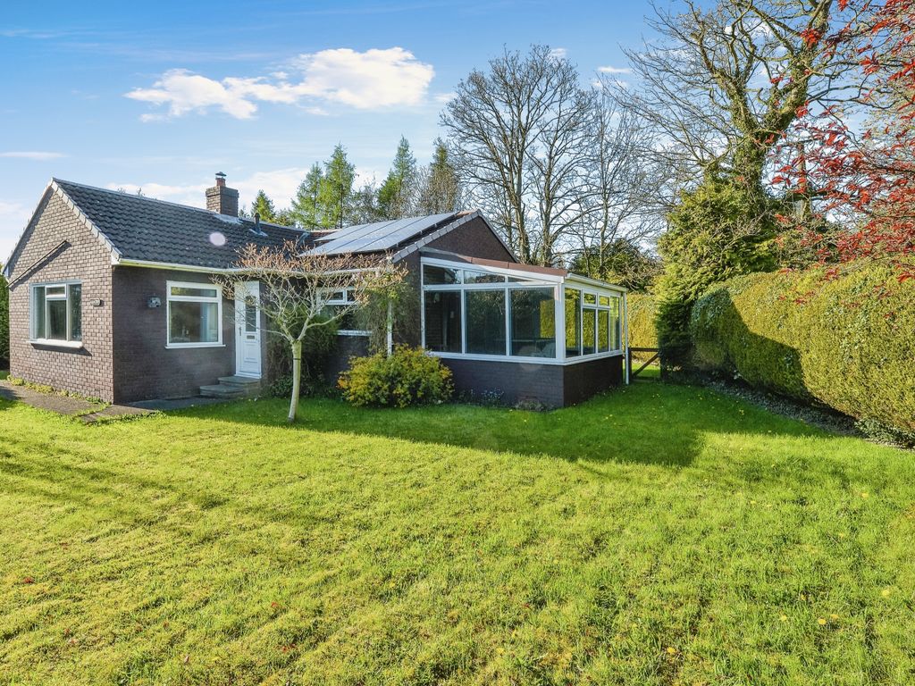 3 bed bungalow for sale in The Garth, Great Langton Northallerton