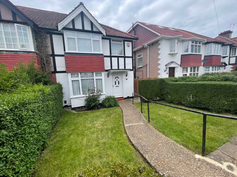 3 bed semidetached house for sale in Farm Road, Edgware HA8 Zoopla