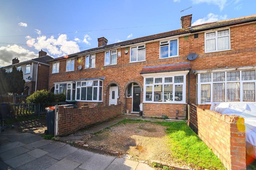 3 bed terraced house for sale in Hazelwood Road, Bedford MK42 Zoopla