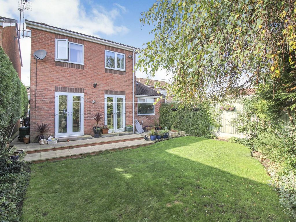 3 bed detached house for sale in Penny Green, Whitwell, Worksop S80, £