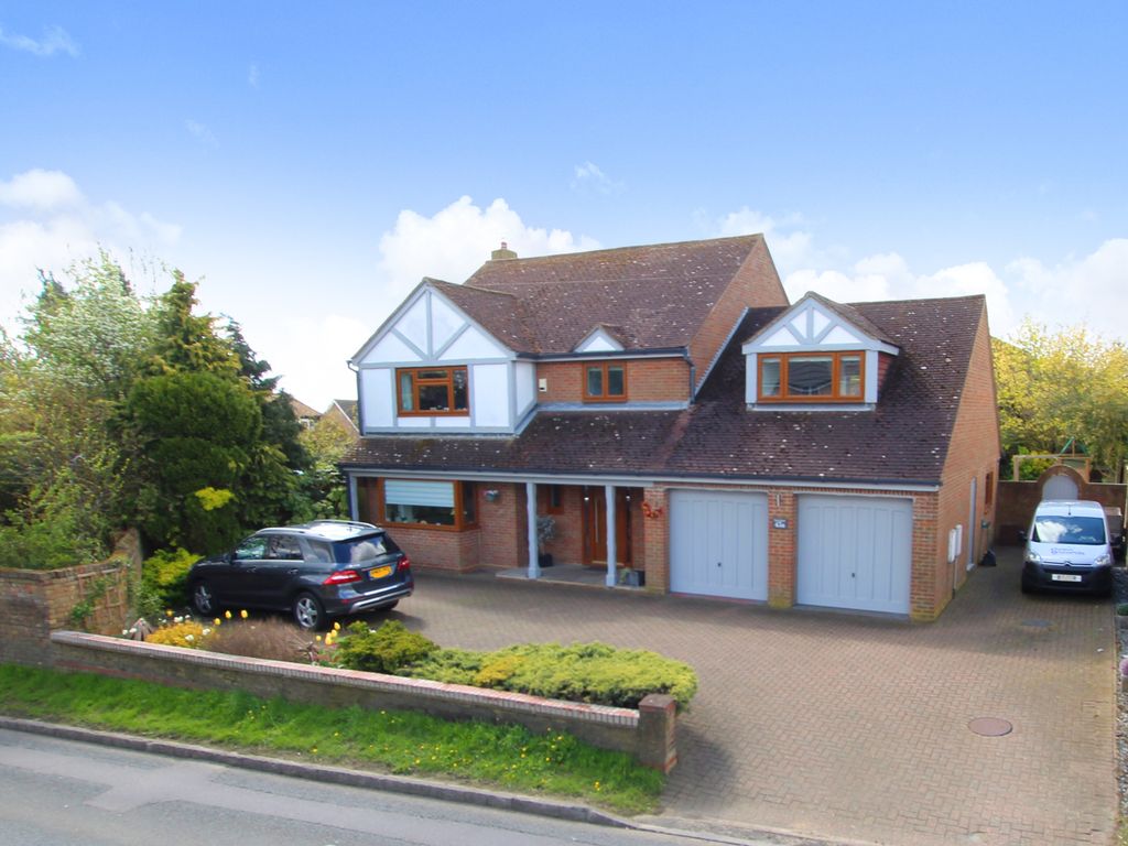 4 bed detached house for sale in Bedford Road, Moggerhanger MK44 Zoopla