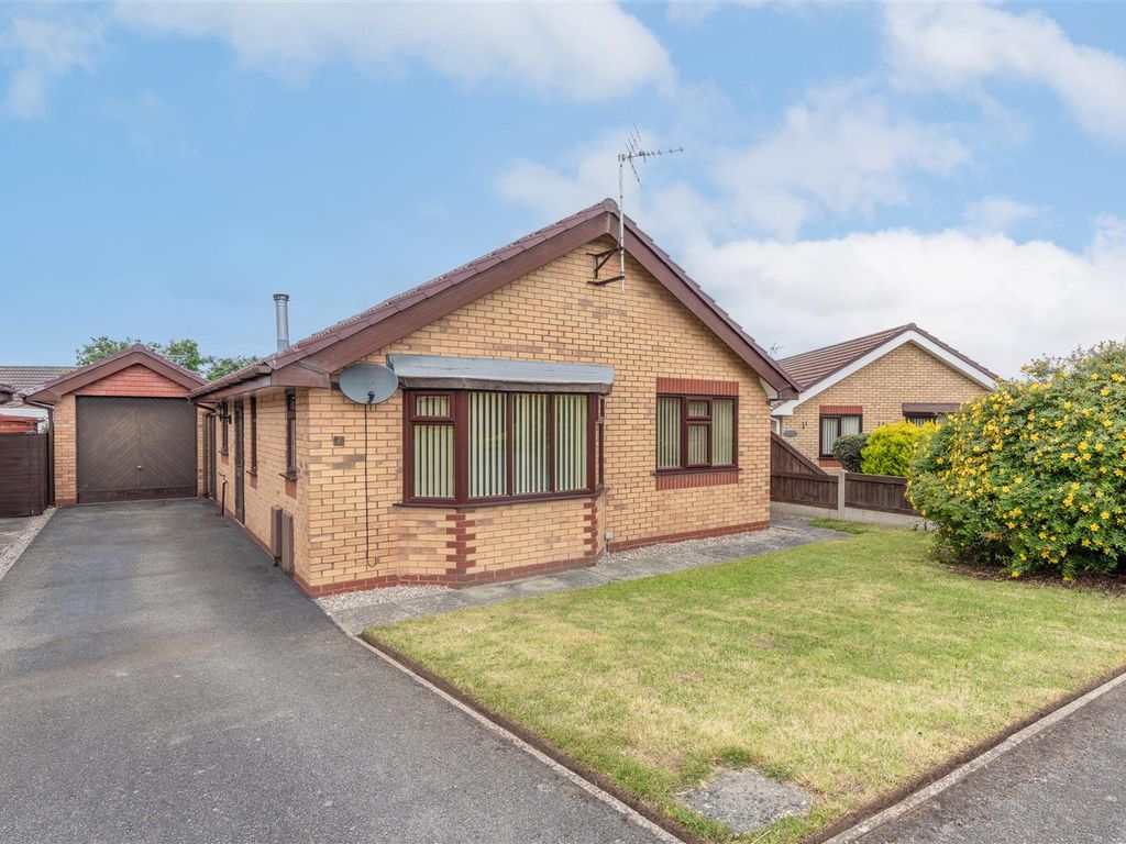 2 bed detached bungalow for sale in Lon Caradog, Abergele LL22, £