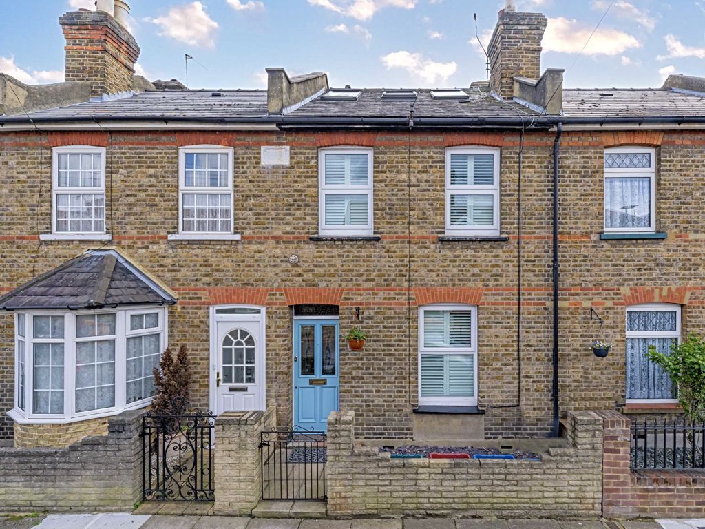 4 bed property for sale in Worple Road, Isleworth TW7 Zoopla