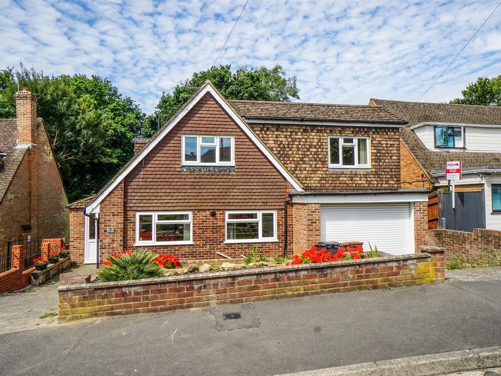 4 bed detached house for sale in Ghyllside Avenue, Hastings TN34 Zoopla