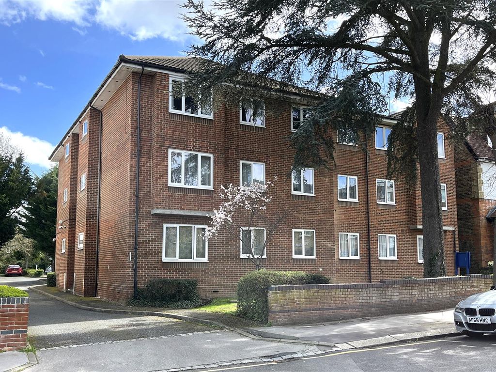2 bed flat to rent in Ashburton Road, Croydon CR0 Zoopla