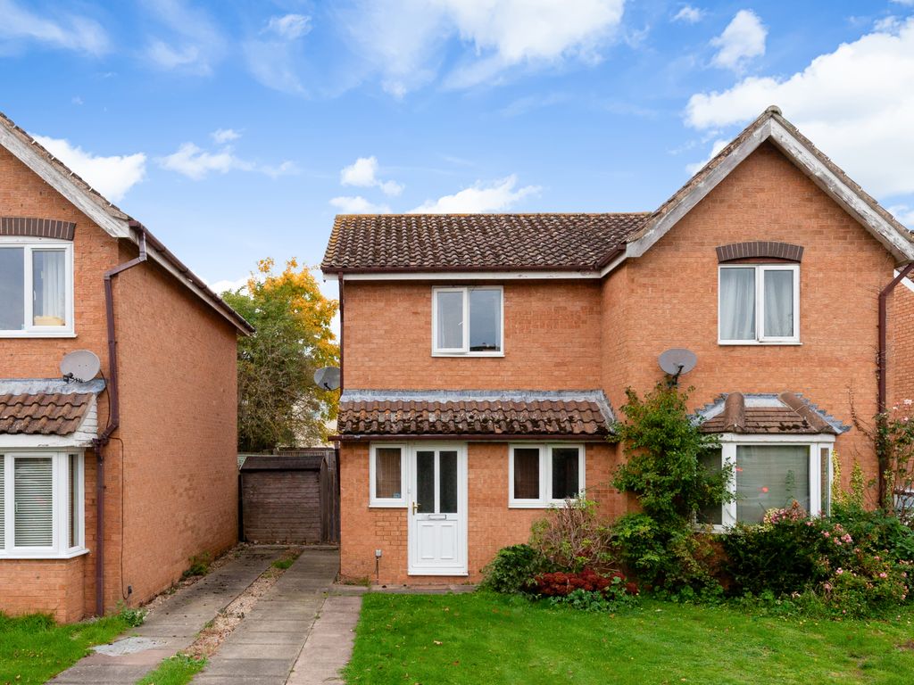 2 bed semidetached house for sale in Banks Furlong, Chesterton, Bicester OX26, £280,000 Zoopla