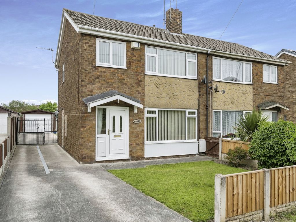 3 bed semidetached house for sale in Kirton Lane, Stainforth