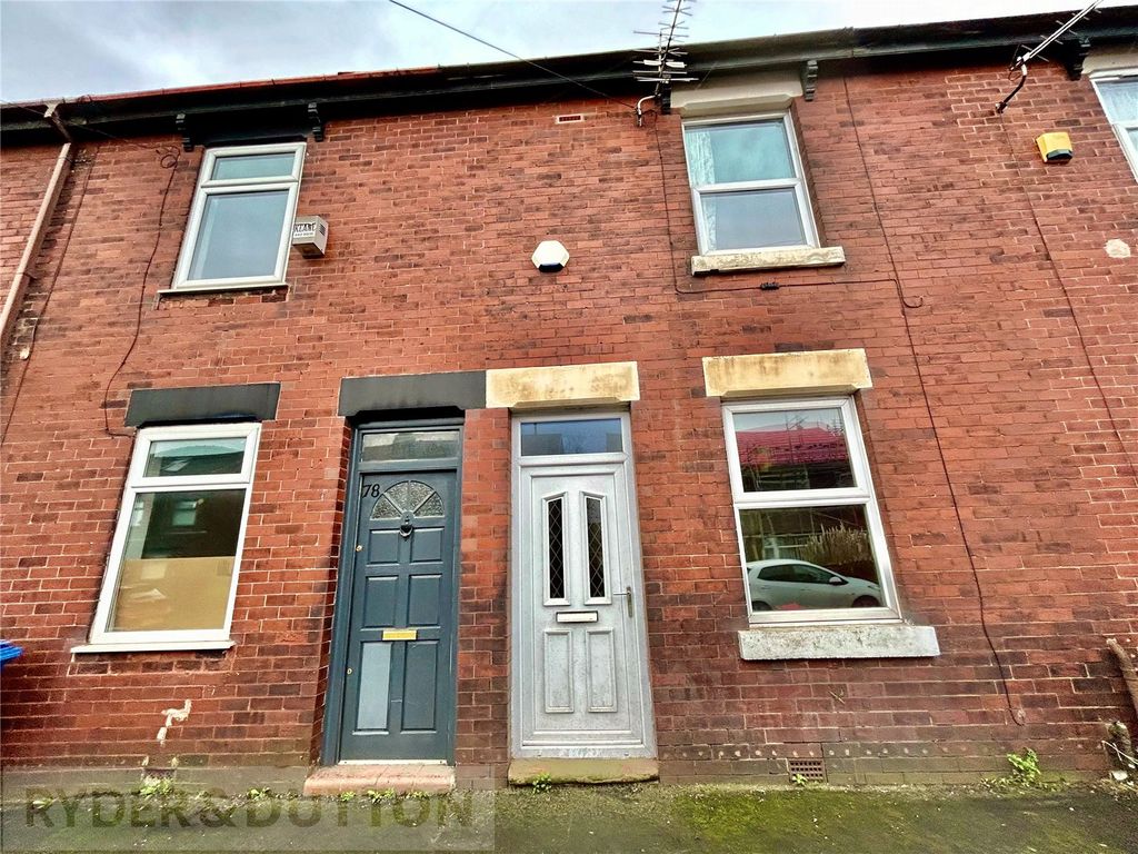 2 bed terraced house to rent in Windmill Lane, Reddish, Stockport SK5