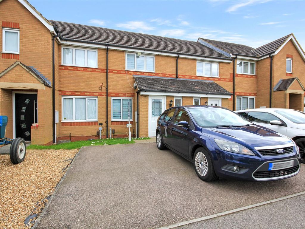 2 bed terraced house for sale in Tewkesbury Drive, Rushden NN10, £