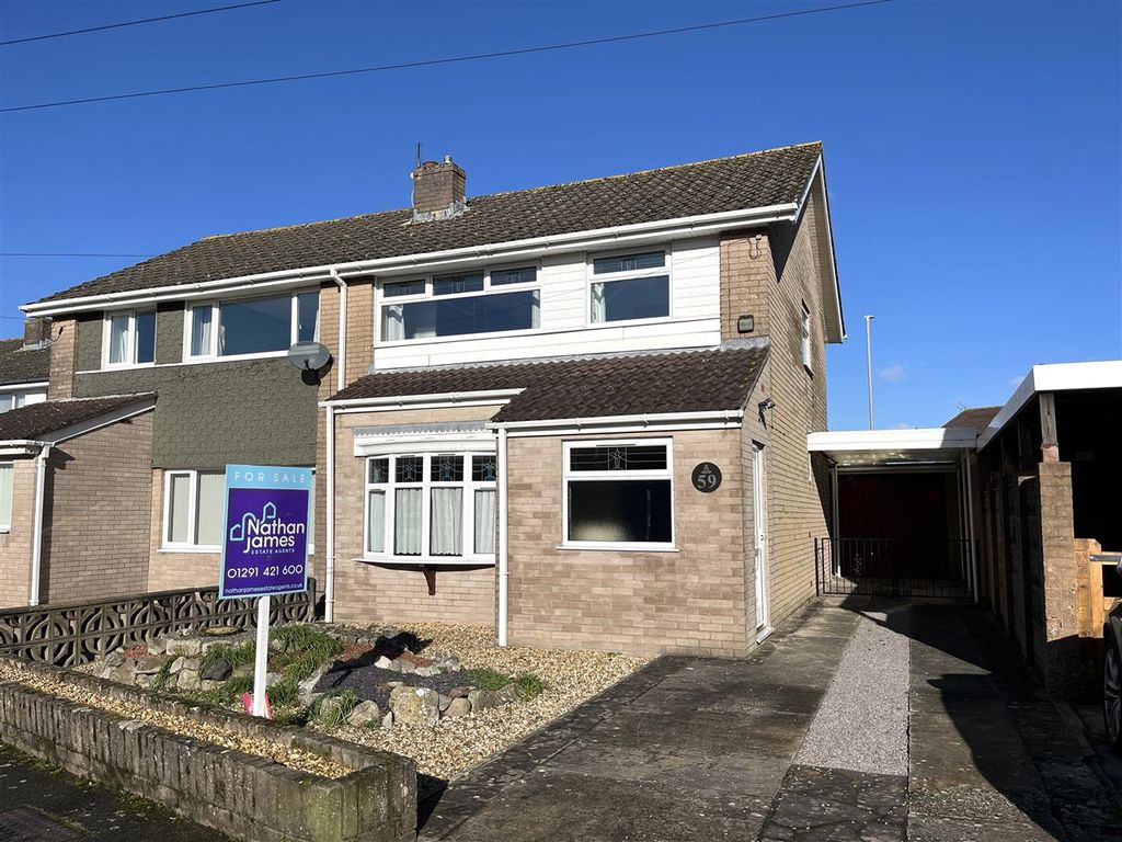 3 bed semidetached house for sale in Goldfinch Close, Caldicot NP26, £