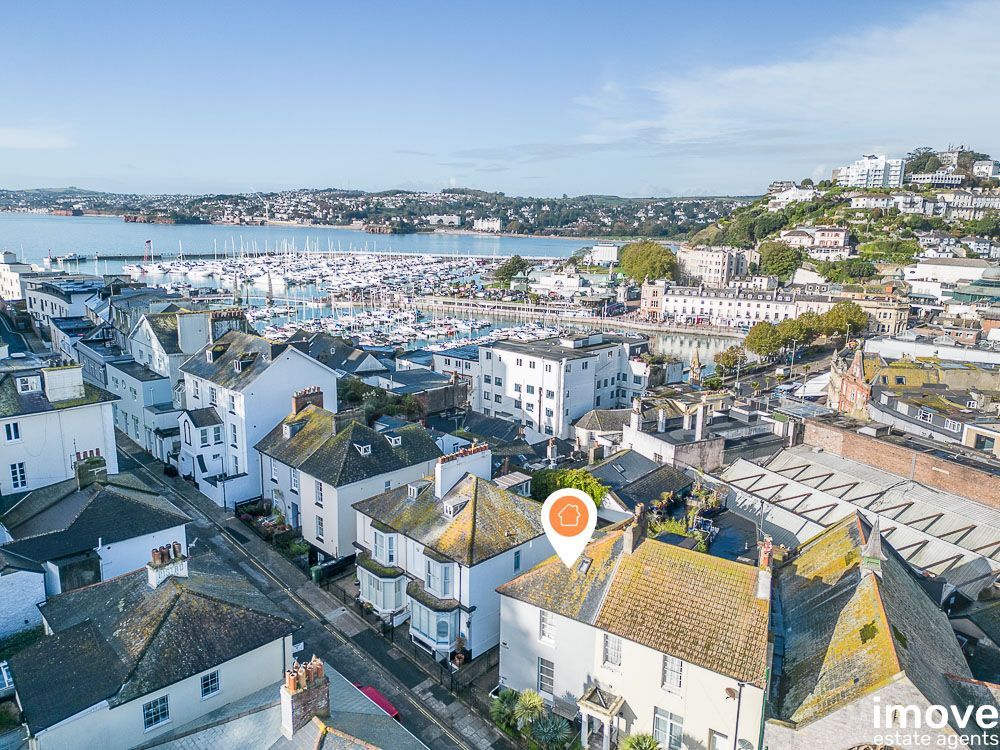 1 bed flat to rent in Park Hill Road, Torquay TQ1, £800 pcm Zoopla