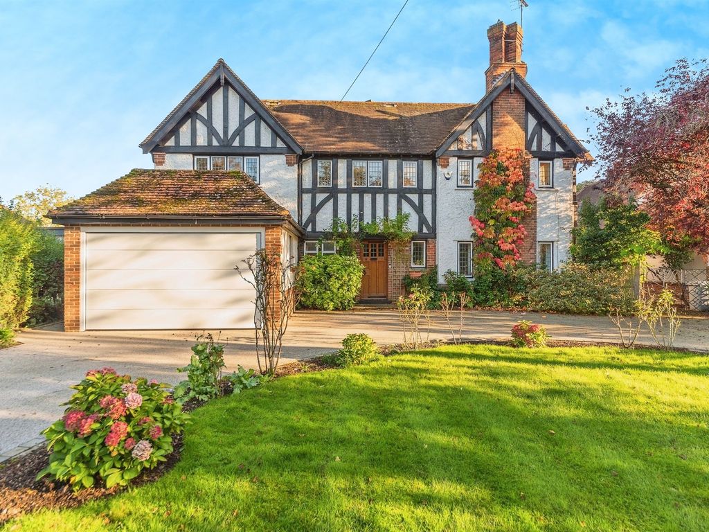 4 bed detached house for sale in Warkton Lane, Barton Seagrave