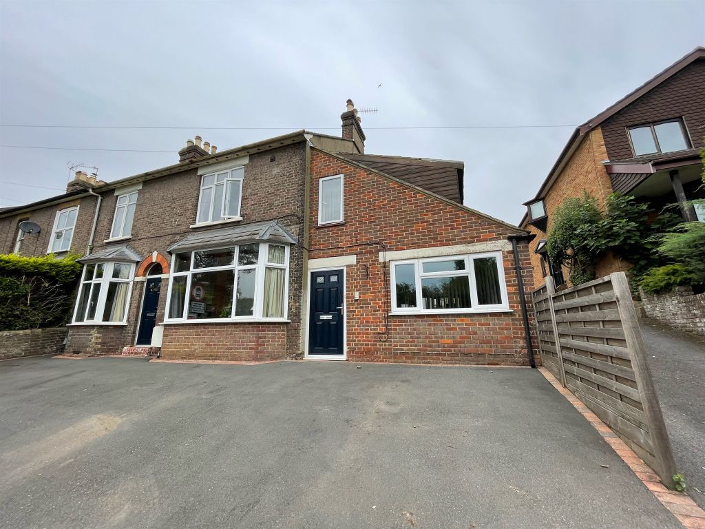 5 bed semidetached house for sale in Waterside, Chesham HP5 Zoopla