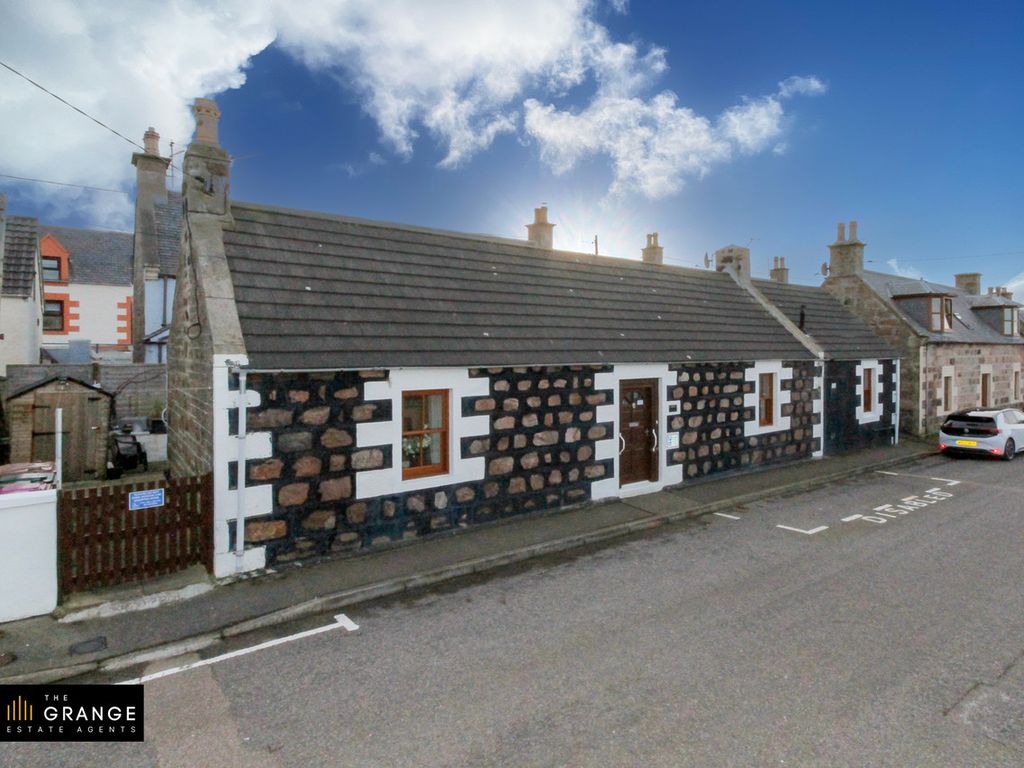 3 bed detached house for sale in Pulteney Street, Buckie AB56, £130,000