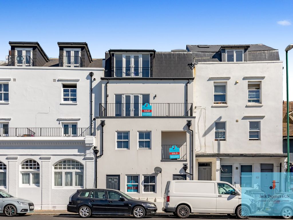 Block of flats for sale in Brighton Road, ShorehamBySea BN43 Zoopla