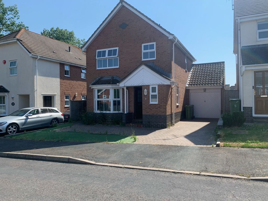 3 bed detached house to rent in Chiltern Close, Eastbourne BN23 Zoopla