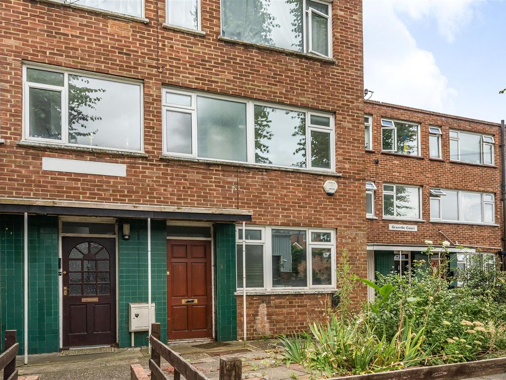 2 bed for sale in Granville Road, Maidstone ME14, £185,000