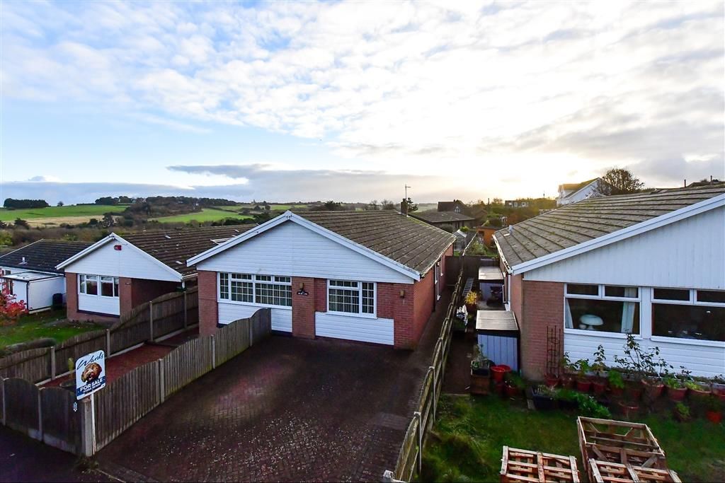 2 bed detached bungalow for sale in Hillcrest Road, Kingsdown, Deal