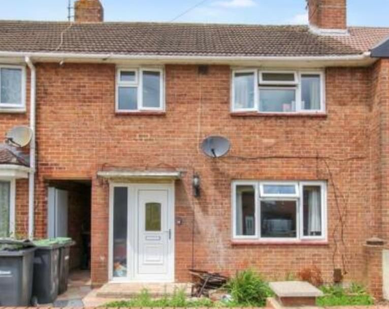 3 bed terraced house for sale in Parkhouse Farm Way, Havant PO9 Zoopla