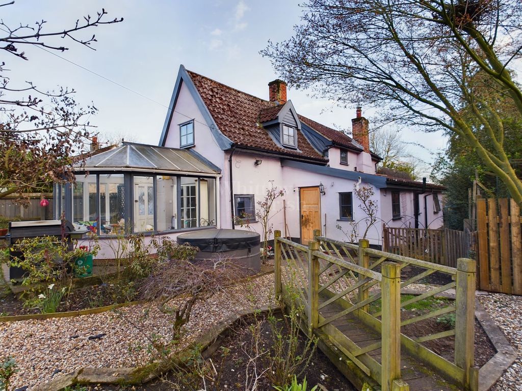 4 bed cottage for sale in Magdalen Street, Eye IP23 Zoopla