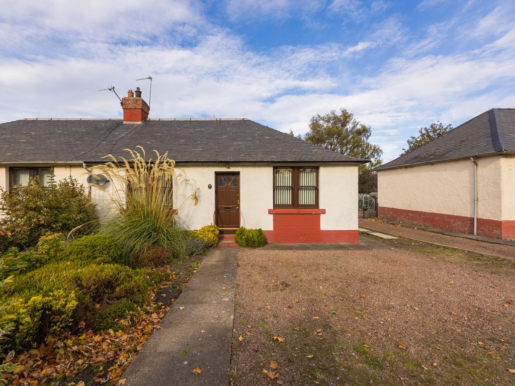 2 bed semidetached bungalow for sale in 6 Main Road, Macmerry, Tranent