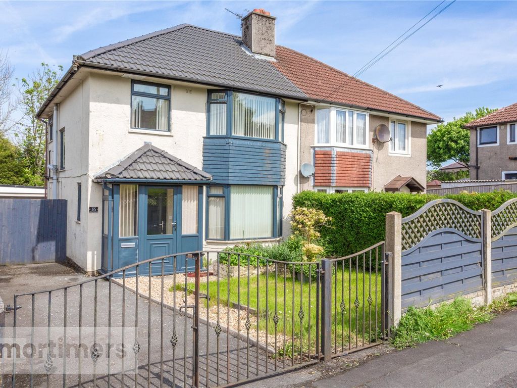3 bed semidetached house for sale in Broadfield Road, Accrington