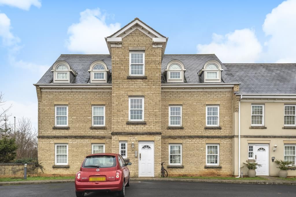 2 bed flat for sale in bicester, oxfordshire ox26