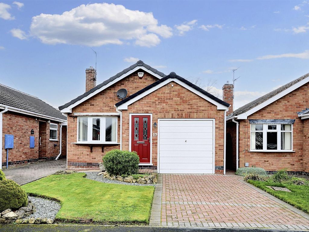 2 bed bungalow for sale in Balmoral Close, Sandiacre, Nottingham NG10