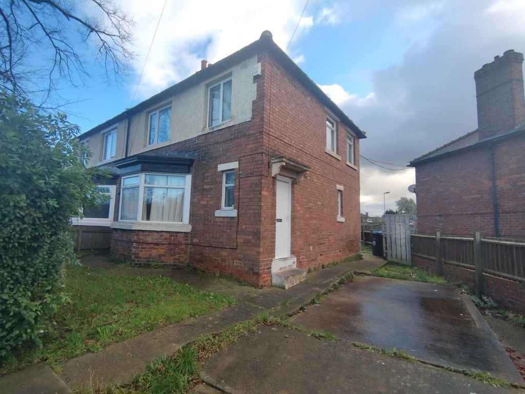 3 bed semidetached house to rent in Keith Road, Middlesbrough TS4, £