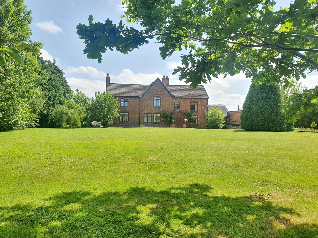 6-bed-detached-house-for-sale-in-noneley-wem-shrewsbury-sy4-zoopla