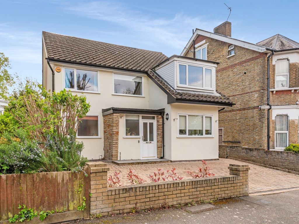 3 bed detached house for sale in Campden Road, South Croydon CR2, £700,000 Zoopla