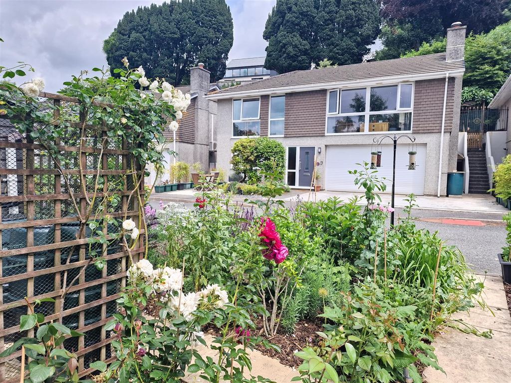 3 bed detached house for sale in Hendra Gardens, Launceston PL15 Zoopla