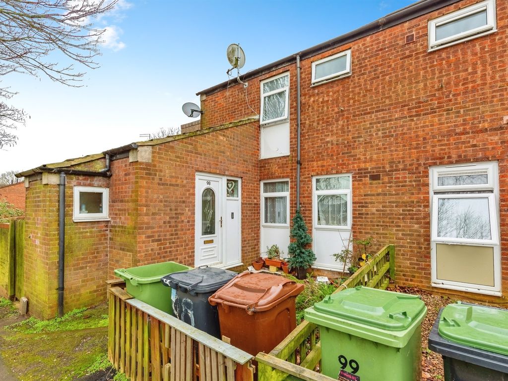 3 bed end terrace house for sale in Lane, Wellingborough NN8, £