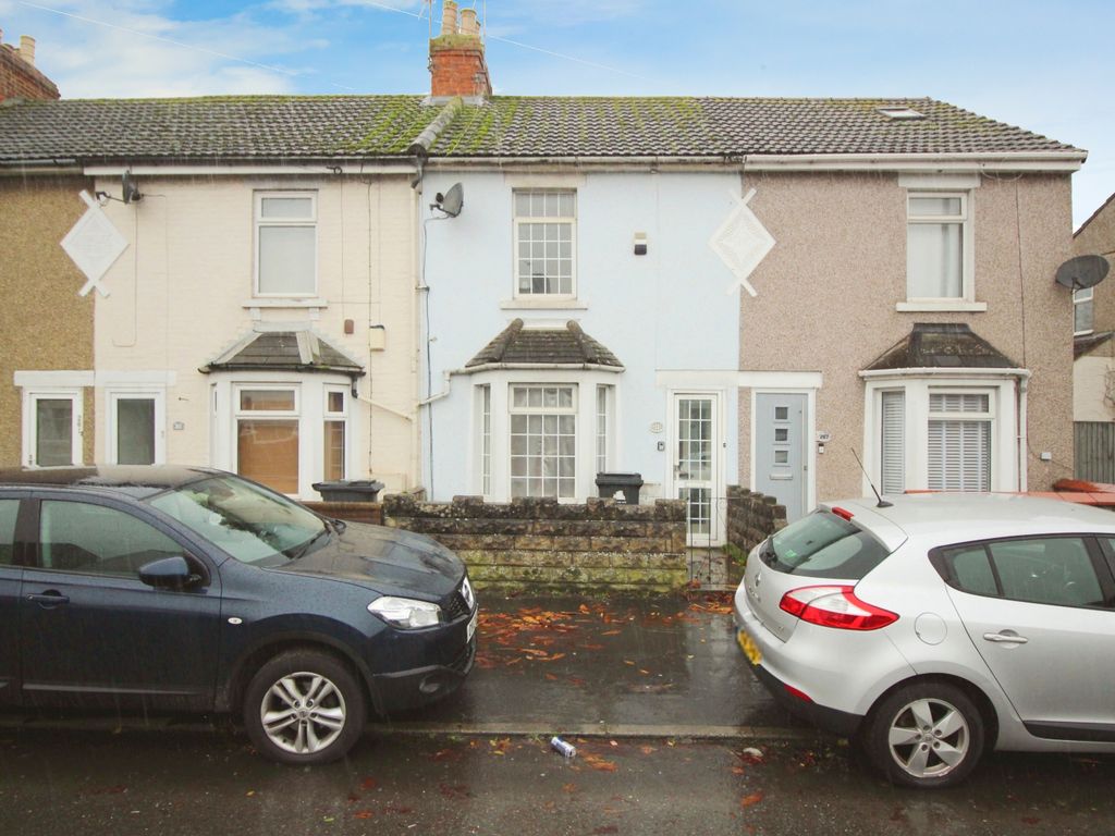 2 bed terraced house to rent in Cheney Manor Road, Moredon, Swindon SN2