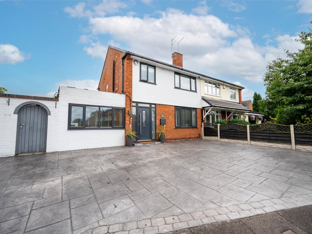 3 bed semidetached house for sale in Water Mill Close, Fordhouses