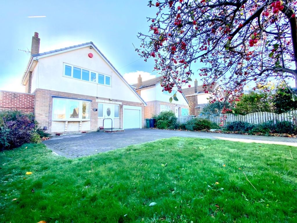 Marten Drive, Huddersfield HD4