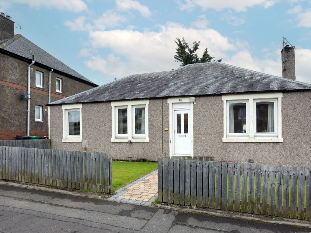 3 bed bungalow for sale in Spittalfield Road, Inverkeithing KY11, £