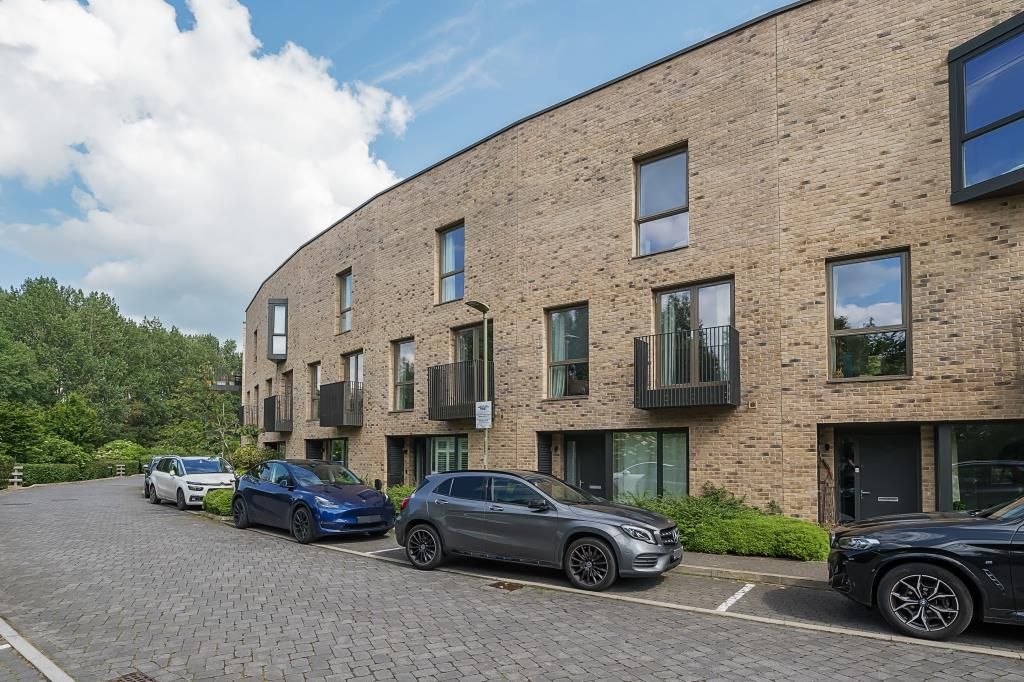 New home, 3 bed terraced house for sale in Barton Park, Oxford OX3, £