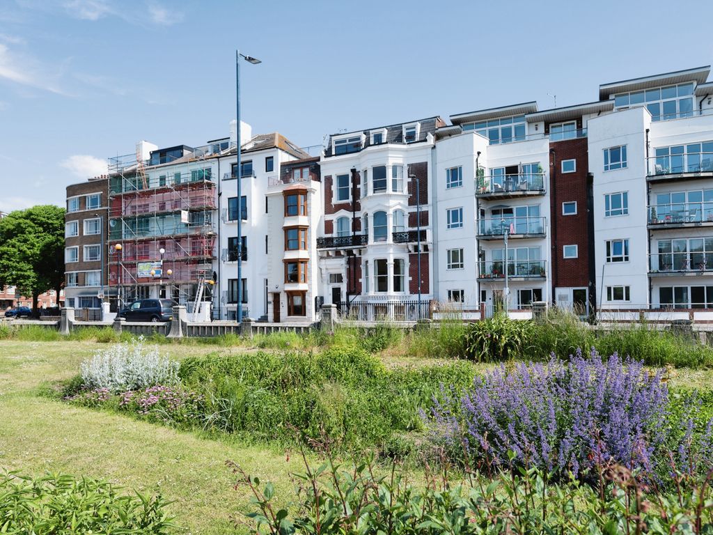 Studio for sale in Clarence Parade, Southsea, Hampshire PO5 Zoopla