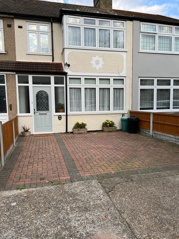 3 bed terraced house for sale in Seabrook Gardens, Romford, Essex RM7