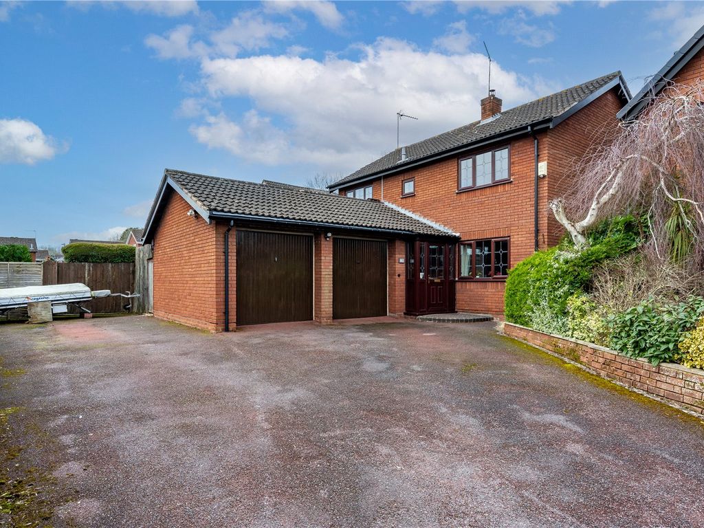 4 bed detached house for sale in Eldersfield Close Church Hill North