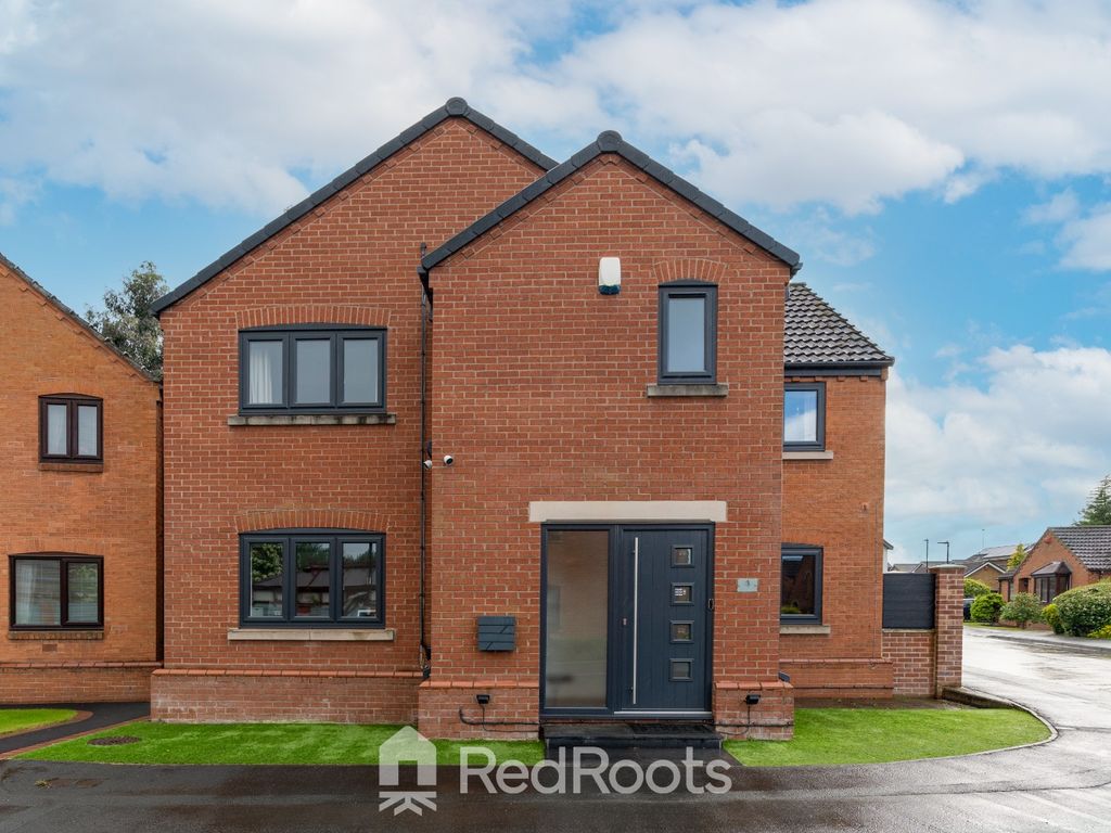 4 bed detached house for sale in Farm Court, AdwickLeStreet