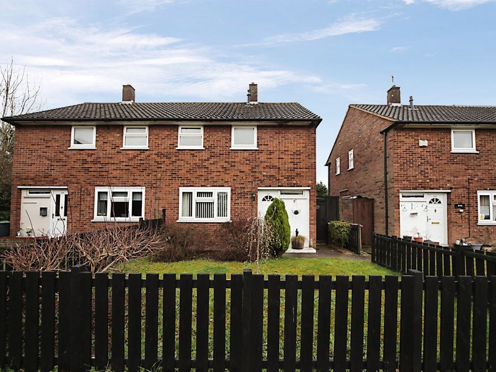 2 bed semidetached house for sale in Dewsbury Road, Luton LU3 Zoopla