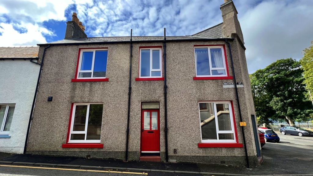 2 bed terraced house for sale in Mackenzie Street, Stornoway HS1, £