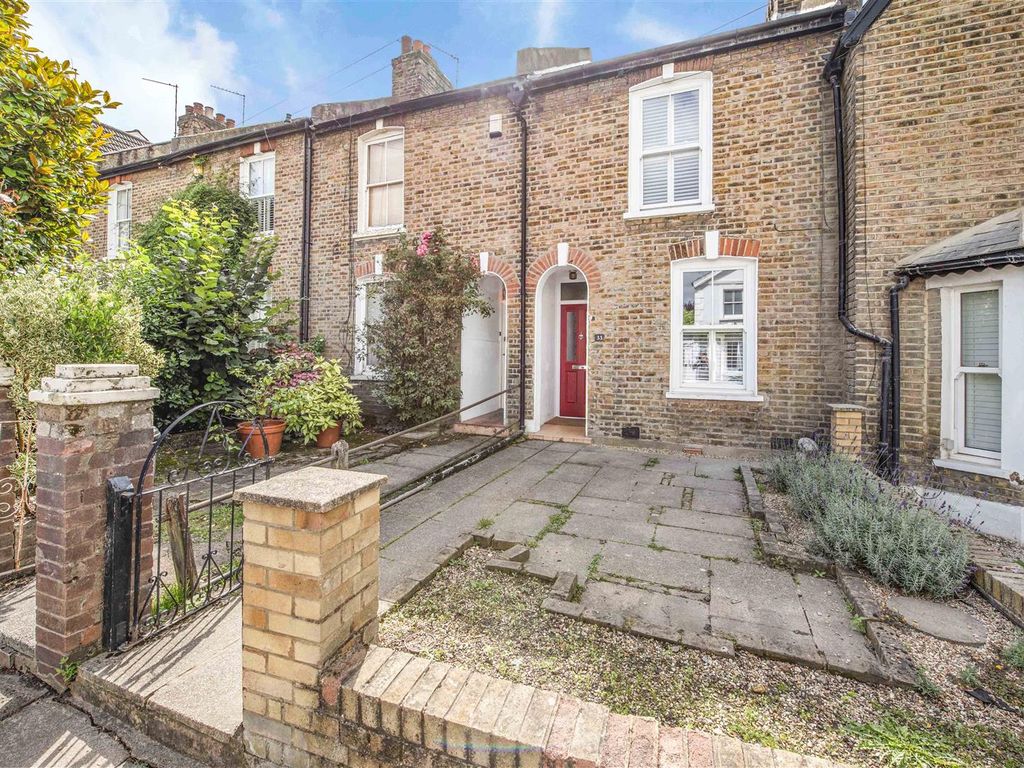 3 bed terraced house for sale in Belmont Road, Twickenham TW2 Zoopla
